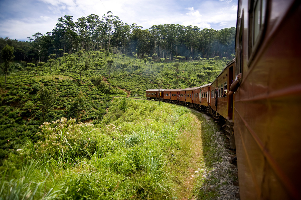 Trein binneland Sri lanka Trein van Ella naar Nuwara Eliya, binnenland Sri Lanka