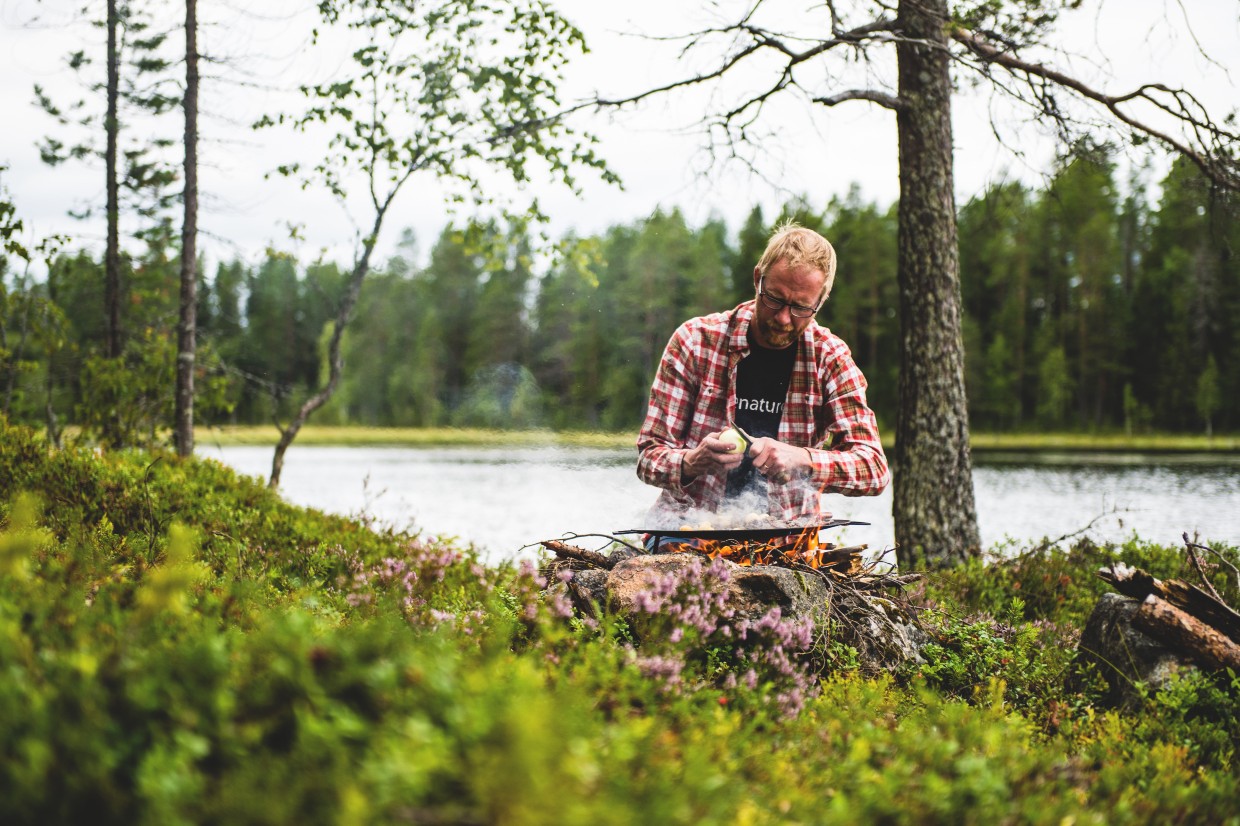 Buiten koken in Zweden - outdoor cooking Buiten koken in Zweden - outdoor cooking